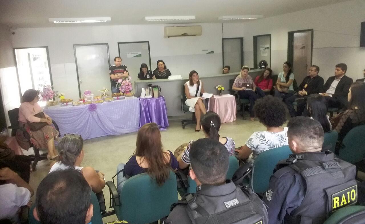 Rede de proteção discute ações contra a violência de gênero em Iguatu