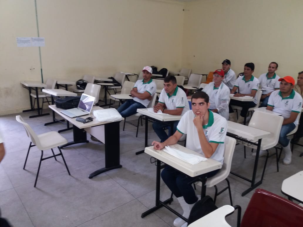 Jovem autista se destaca nas atividades de curso no IFCE-Iguatu