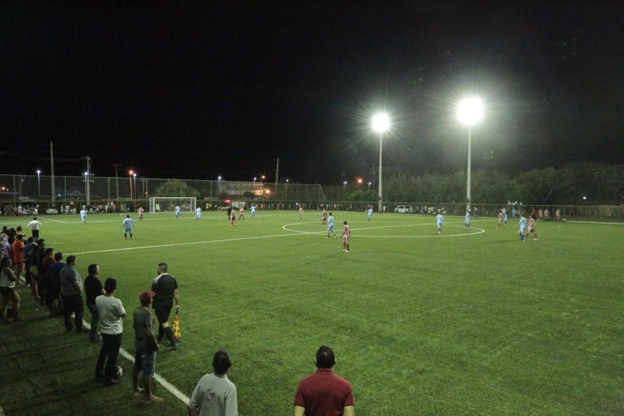 Bate Bola A Praça