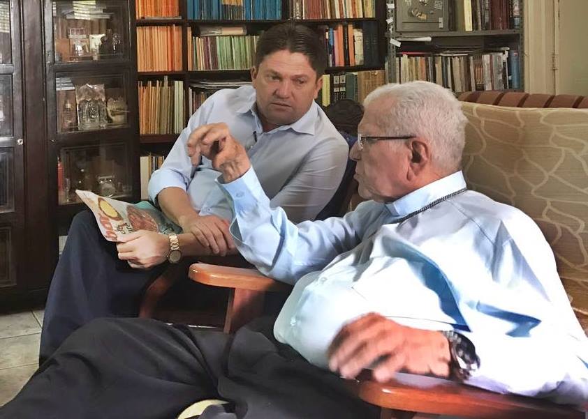Prefeito decreta luto oficial e feriado na quarta-feira,11, por falecimento de Dom Mauro