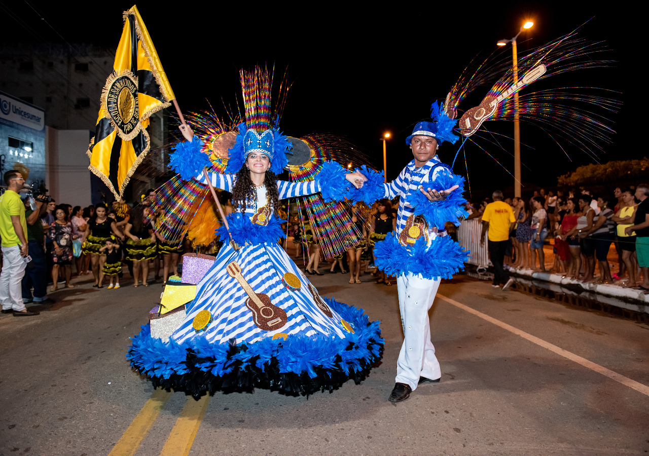 Acopiara e Várzea Alegre são destinos para a folia carnavalesca