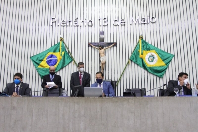 Projeto na AL propõe multa para quem circular nas ruas sem o uso de máscara de proteção