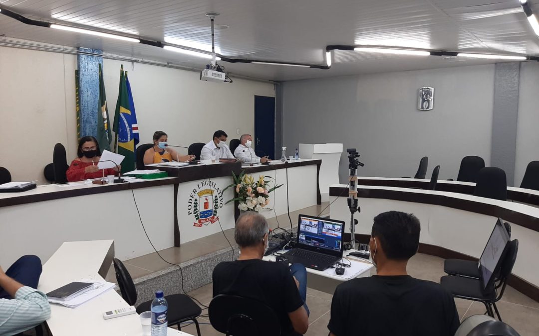 Projeto deve revogar concessão de título de cidadão iguatuense ao presidente Jair Bolsonaro