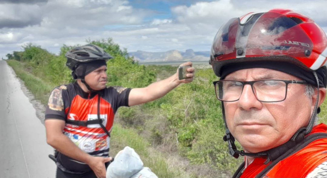 Ciclistas percorrem mais de 2.600 km de Iguatu até São Paulo