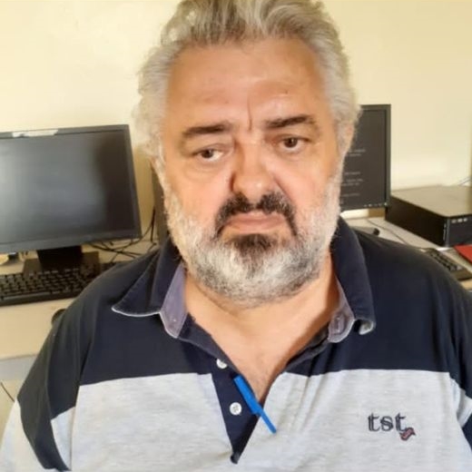 Iguatu dá adeus ao professor Amilton Ximenes