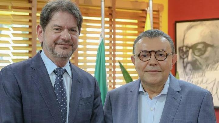 Senador Cid Gomes deve decidir destino do seu grupo político no próximo dia 18. Evandro Leitão vai se filiar ao PT