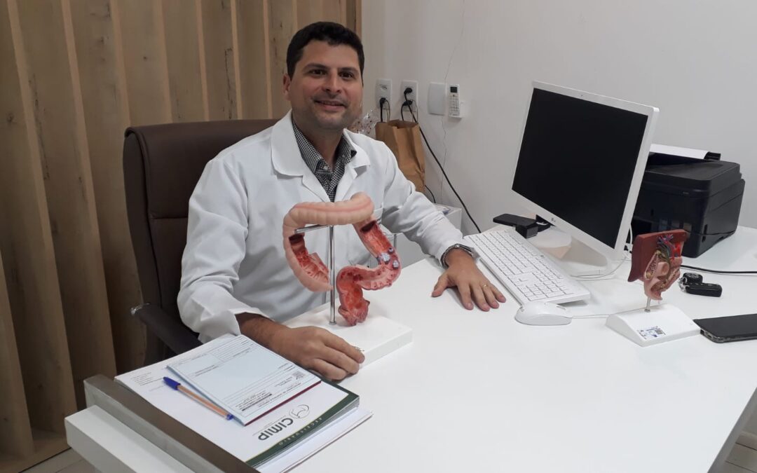 Entrevista: Jader Mendonça – Médico Proctologista