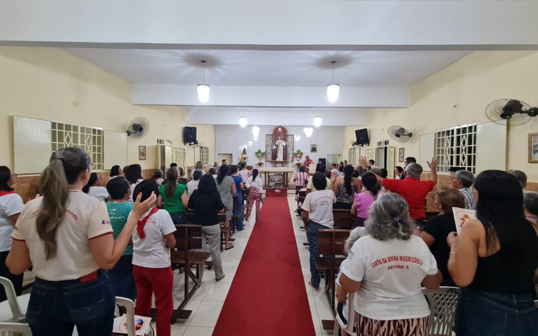 Bairro Brasília festeja devoção à Divina Misericórdia