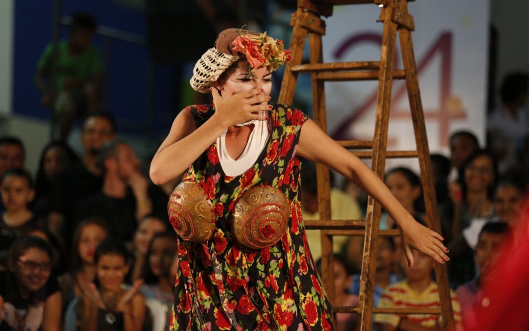 Festival de Teatro de Acopiara retorna após cinco anos com espetáculos teatrais, roda de conversa e shows