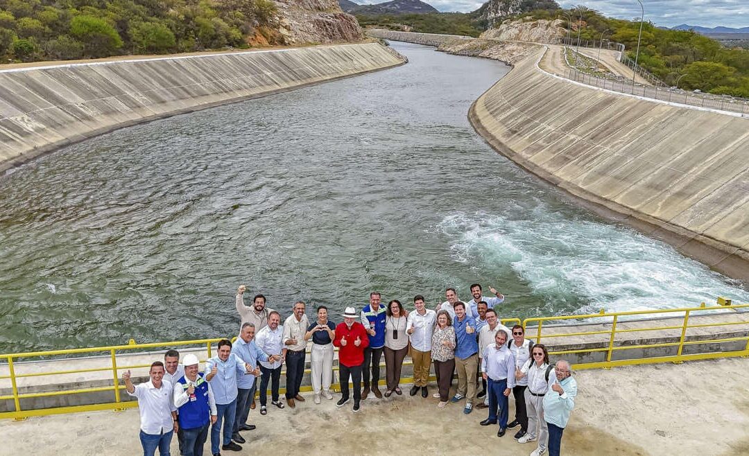 Lula autoriza duplicação da oferta de água da transposição do Rio São Francisco no Ceará, Pernambuco e Paraíba