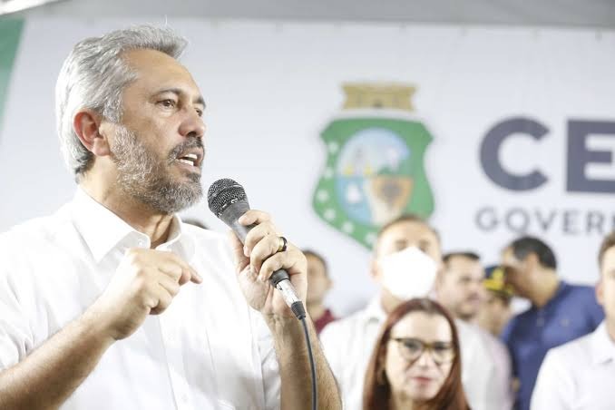 Governador confirma instalação de porto seco em Iguatu, após anos de reivindicação local