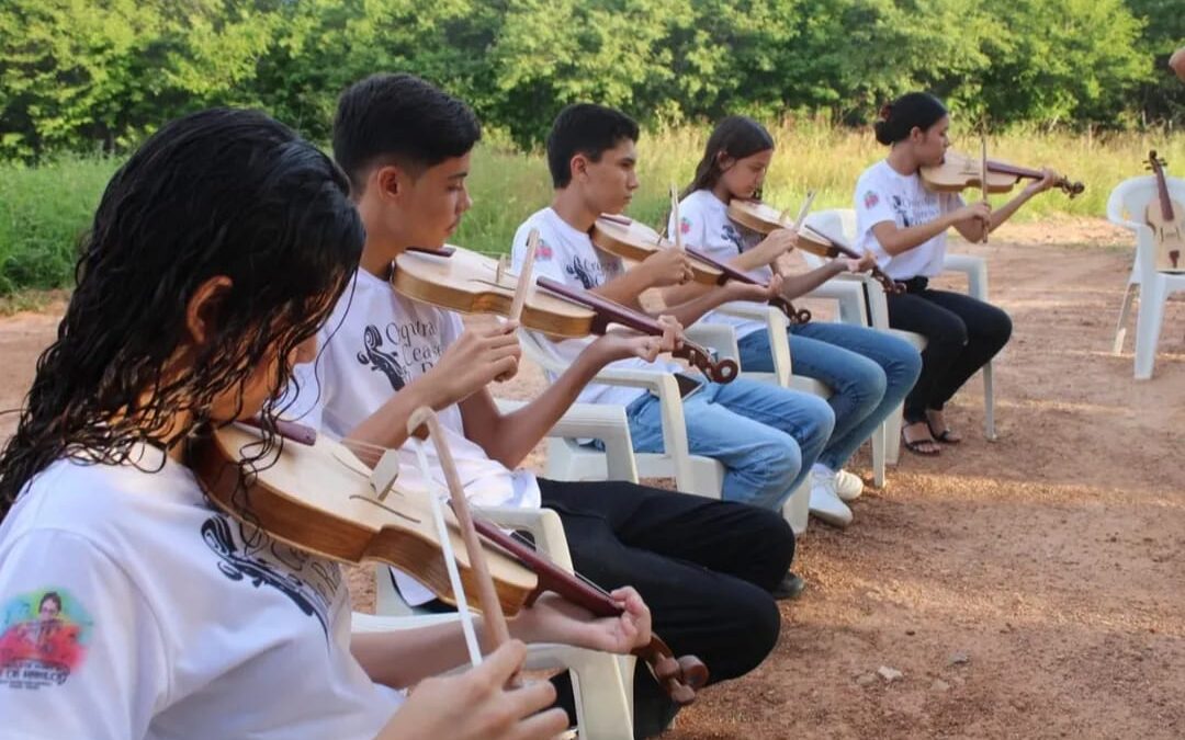 Orquestra Cearense de Rabecas se apresenta hoje no Projeto Arte Criança