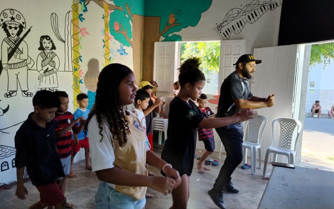 Instituto Santo Antônio desenvolve atividades com crianças e adolescentes na periferia de Iguatu