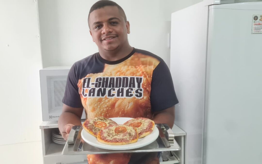 Darlionildo Batista: o vendedor de salgados que montou o próprio negócio