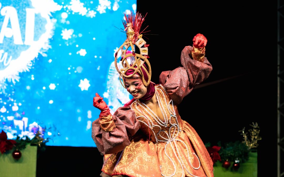 Espetáculos e luzes marcam a abertura do “Viva o Natal Iguatu”