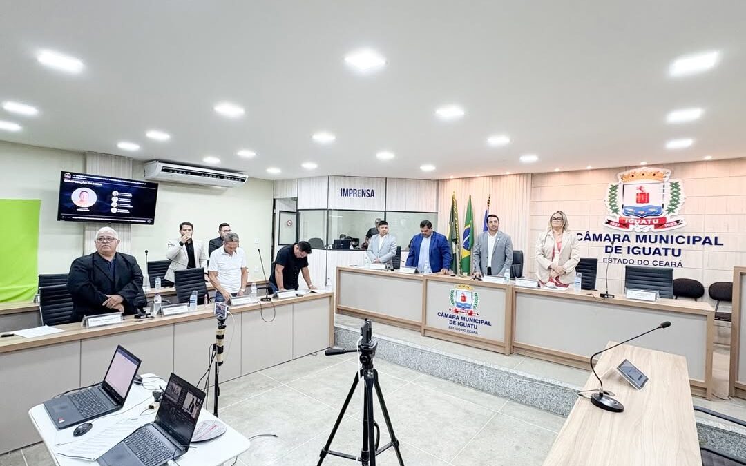 Câmara aprova incentivo a agentes de saúde e rejeita duas matérias durante sessão extraordinária no recesso