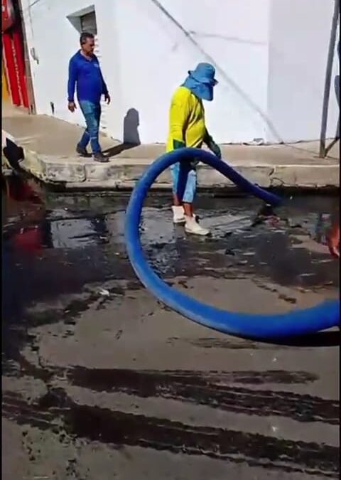 SAAE alerta sobre descarte incorreto de resíduos na rede de esgoto