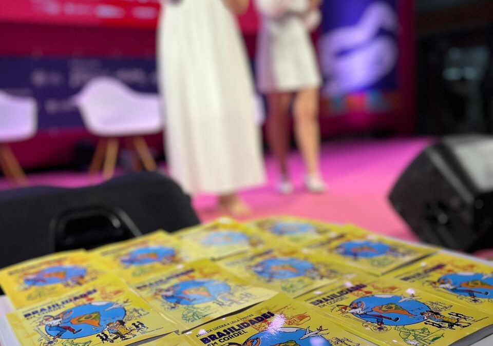 Livro das irmãs Leila Freitas e Andréia Lucena dissemina a literatura de cordel