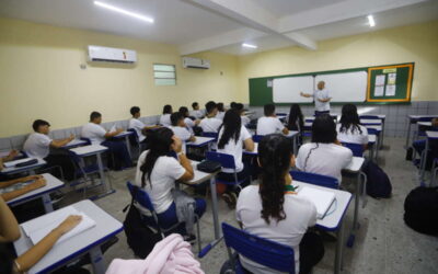 Deputados estaduais aprovam proposta de reajuste no piso salarial dos professores da rede estadual