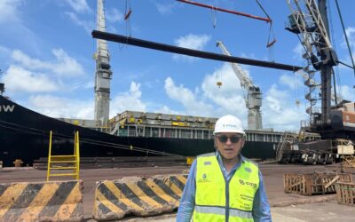 Iguatuense coordena recebimento de 34 mil toneladas de trilhos para a Transnordestina no Porto do Pecém