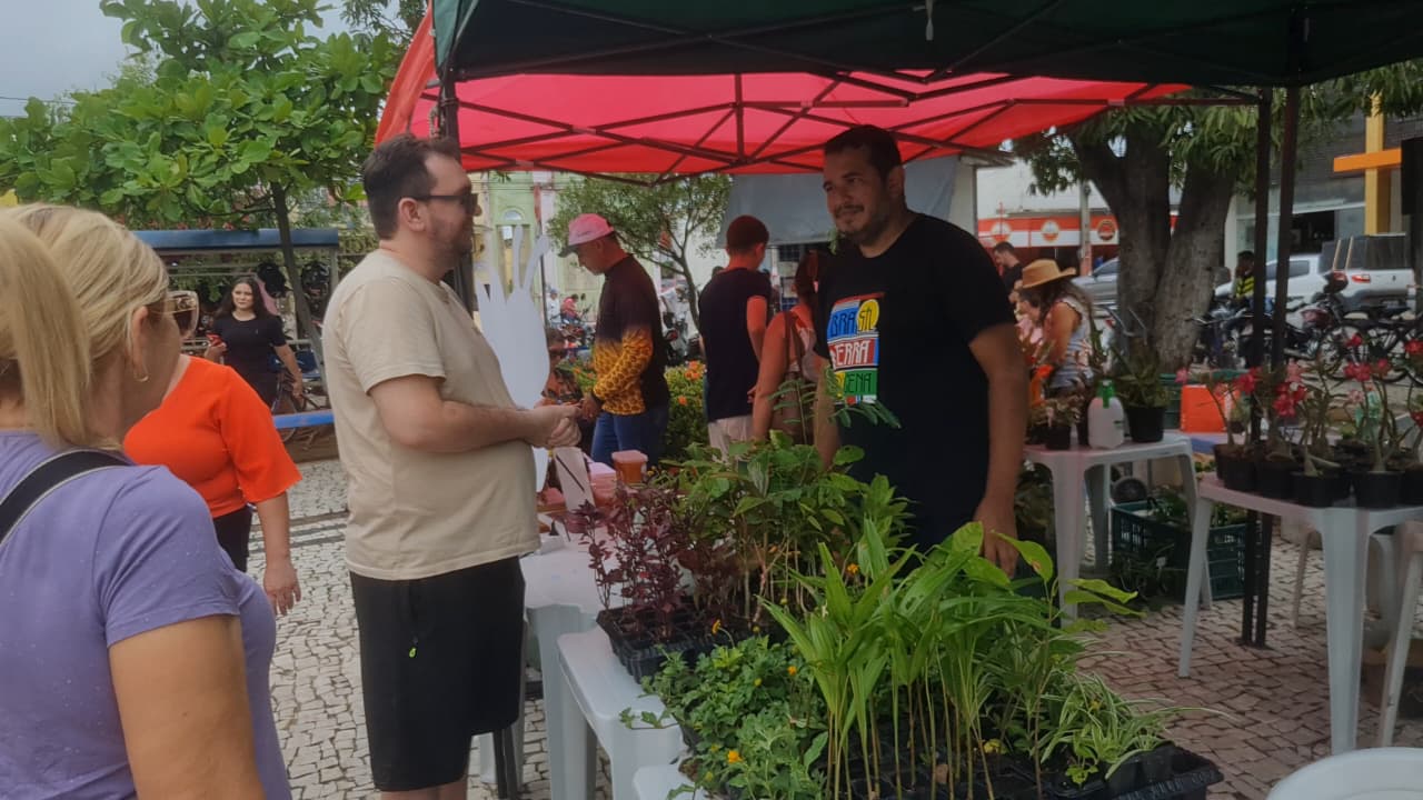 Feira Eco Cultural incentiva agricultura familiar, arte e tradições em Iguatu