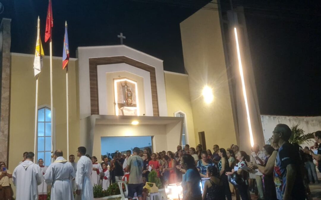 Festa para Santo Expedito no Jardim Oasis atrai devotos