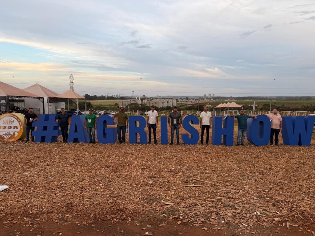 Comitiva iguatuense participa da Agrishow em busca de conhecimentos e oportunidades de negócios