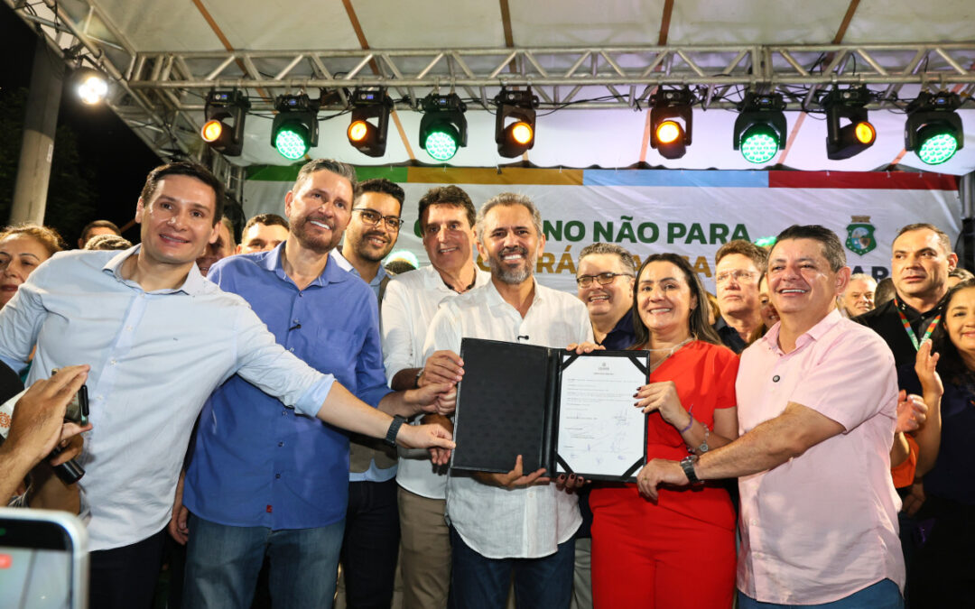 Governador Elmano de Freitas autoriza restauração da CE-282 ligando Iguatu-Icó
