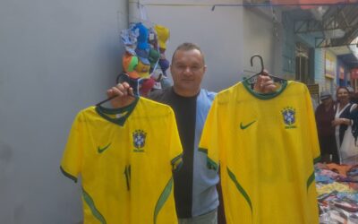 Copa movimenta comércio informal e anima vendedores ambulantes