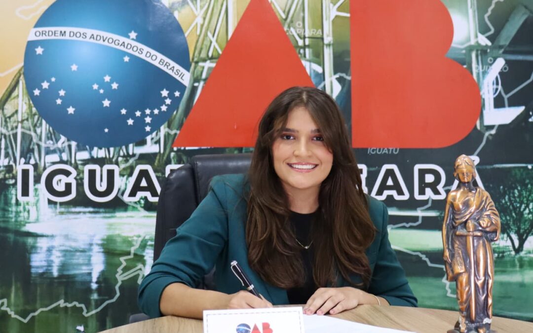 Joicy Galdino a jovem vendedora de livros conclui o curso de Direito