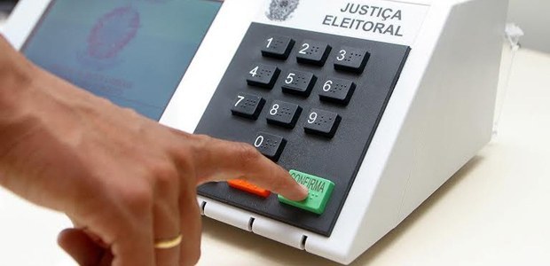 Corrida eleitoral de 2026 leva candidatos a ganharem as ruas neste domingo nos 184 municípios do Ceará