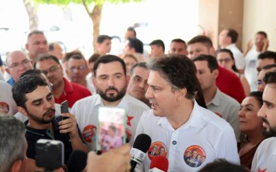 Em Iguatu, Camilo Santana rebate Ciro Gomes, comenta pesquisas e promete levar demanda por Universidade Federal para o Centro-Sul