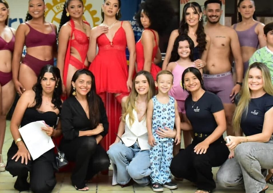 Conheça a trajetória criativa da designer de moda Tércia Souza