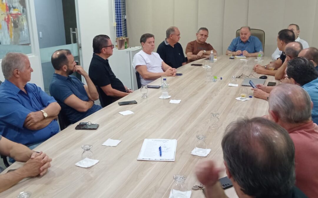 Diretores da CDL discutem Jornada Integração, visita à Masterboi e Convenção Lojista